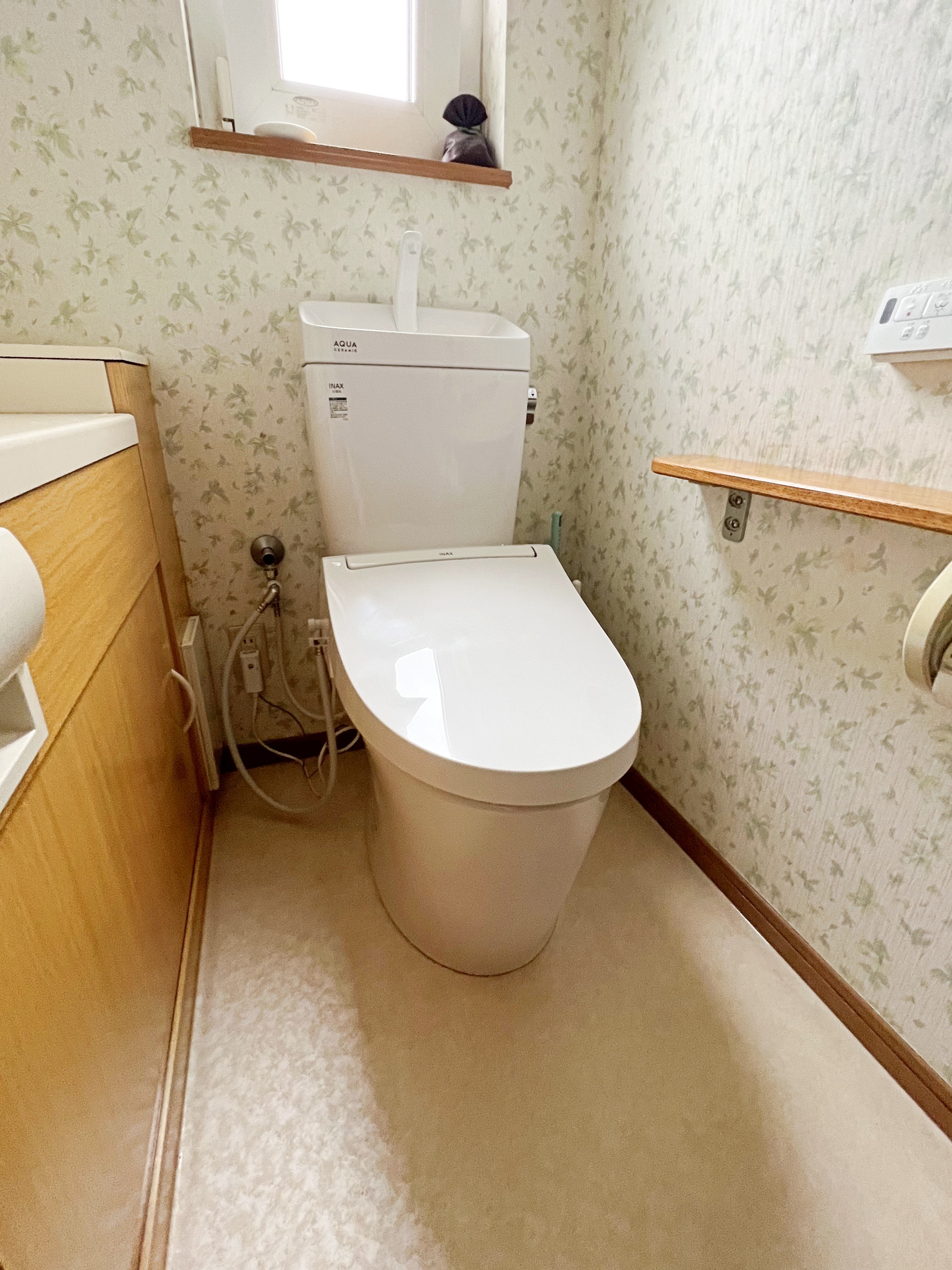トイレをリフォーム致しました。